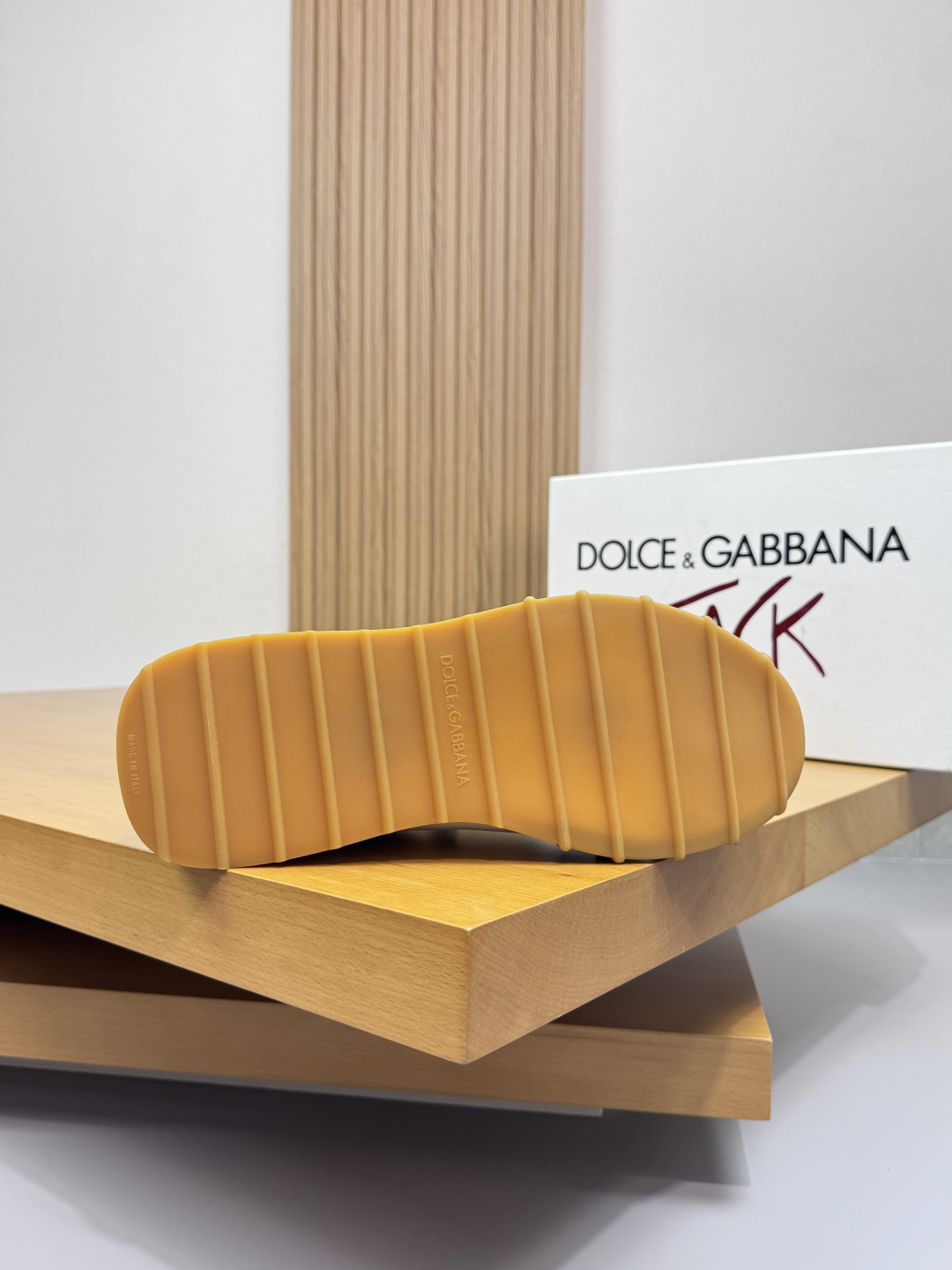 olce & Gabbana shoe